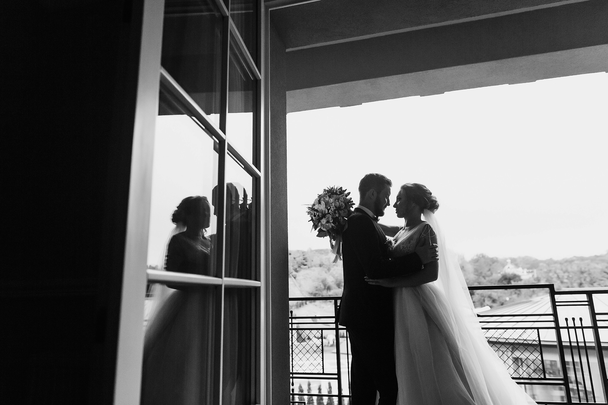 How to Choose the Right South Iceland Hotel for Wedding Guests